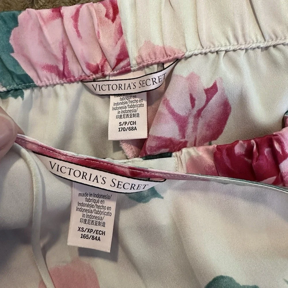 Victorias Secret Rose‎ & Butterfly Spaghetti Tank Top Shorts Two Piece Sz XS